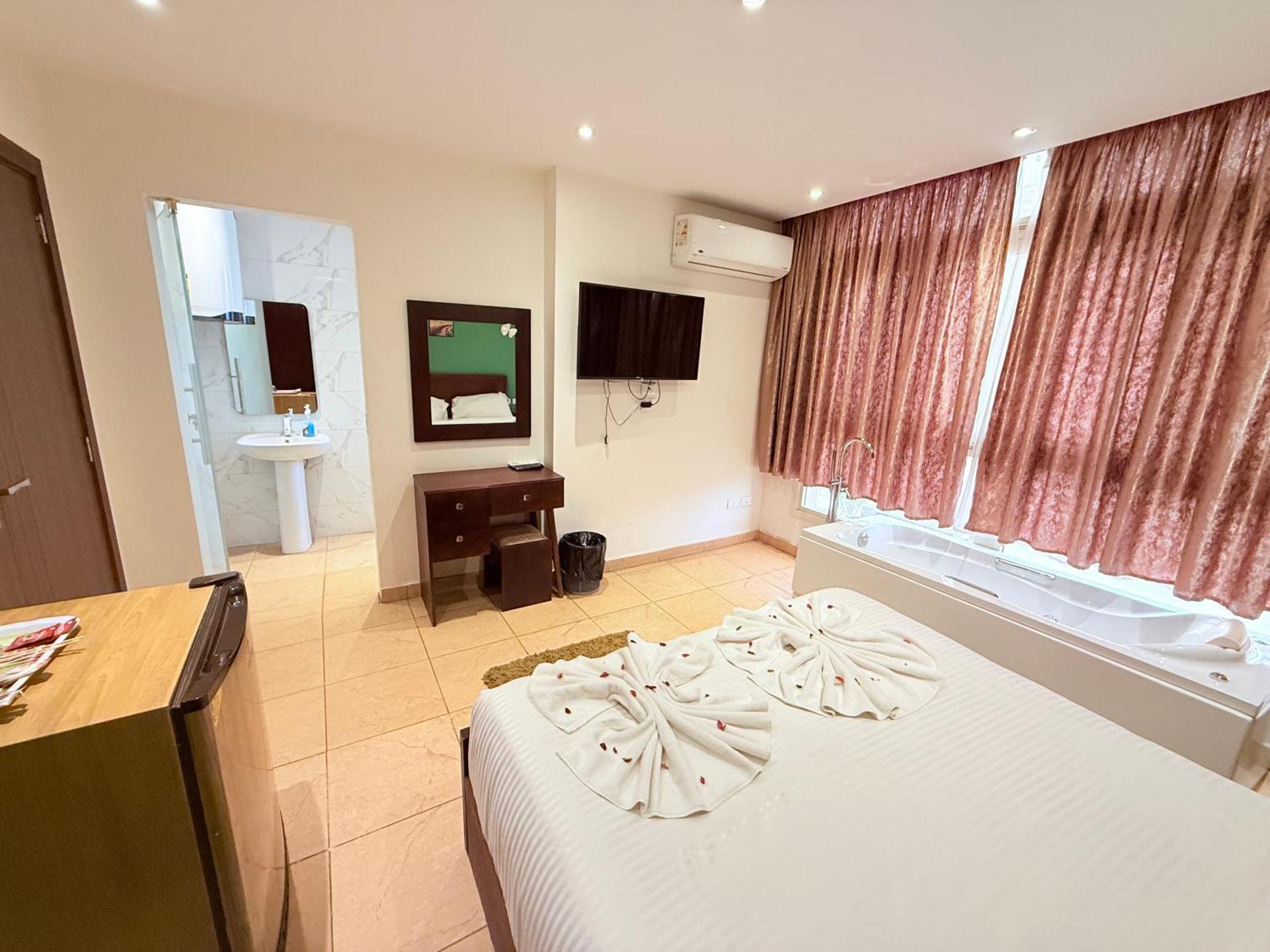 King Khafren View Inn Kafrat al Jabal Экстерьер фото