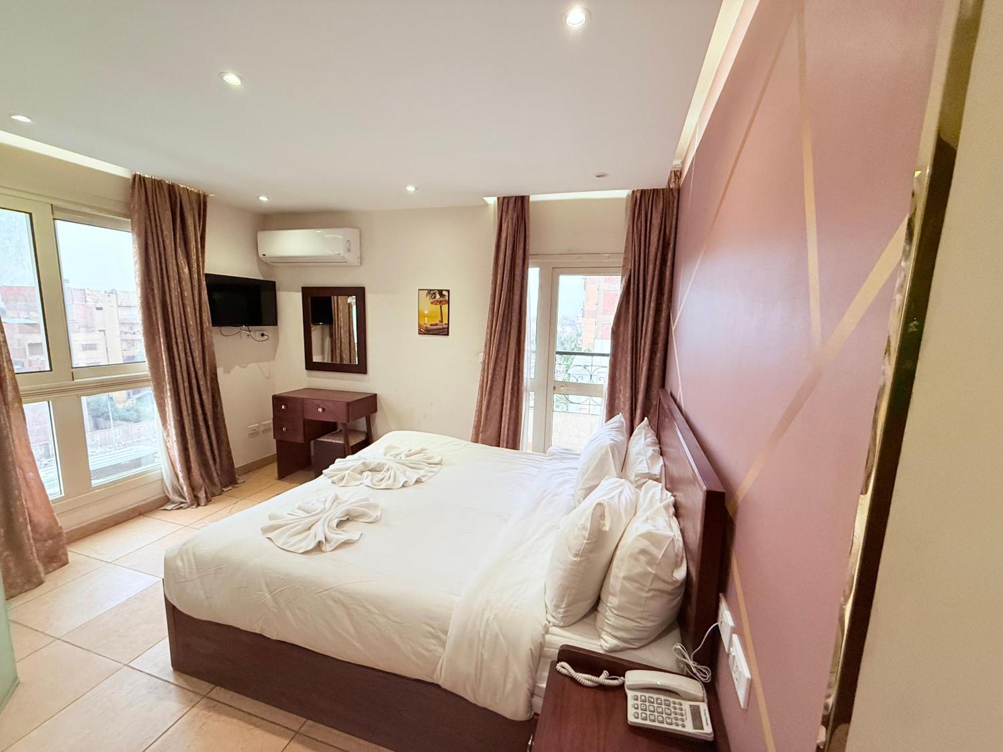 King Khafren View Inn Kafrat al Jabal Экстерьер фото