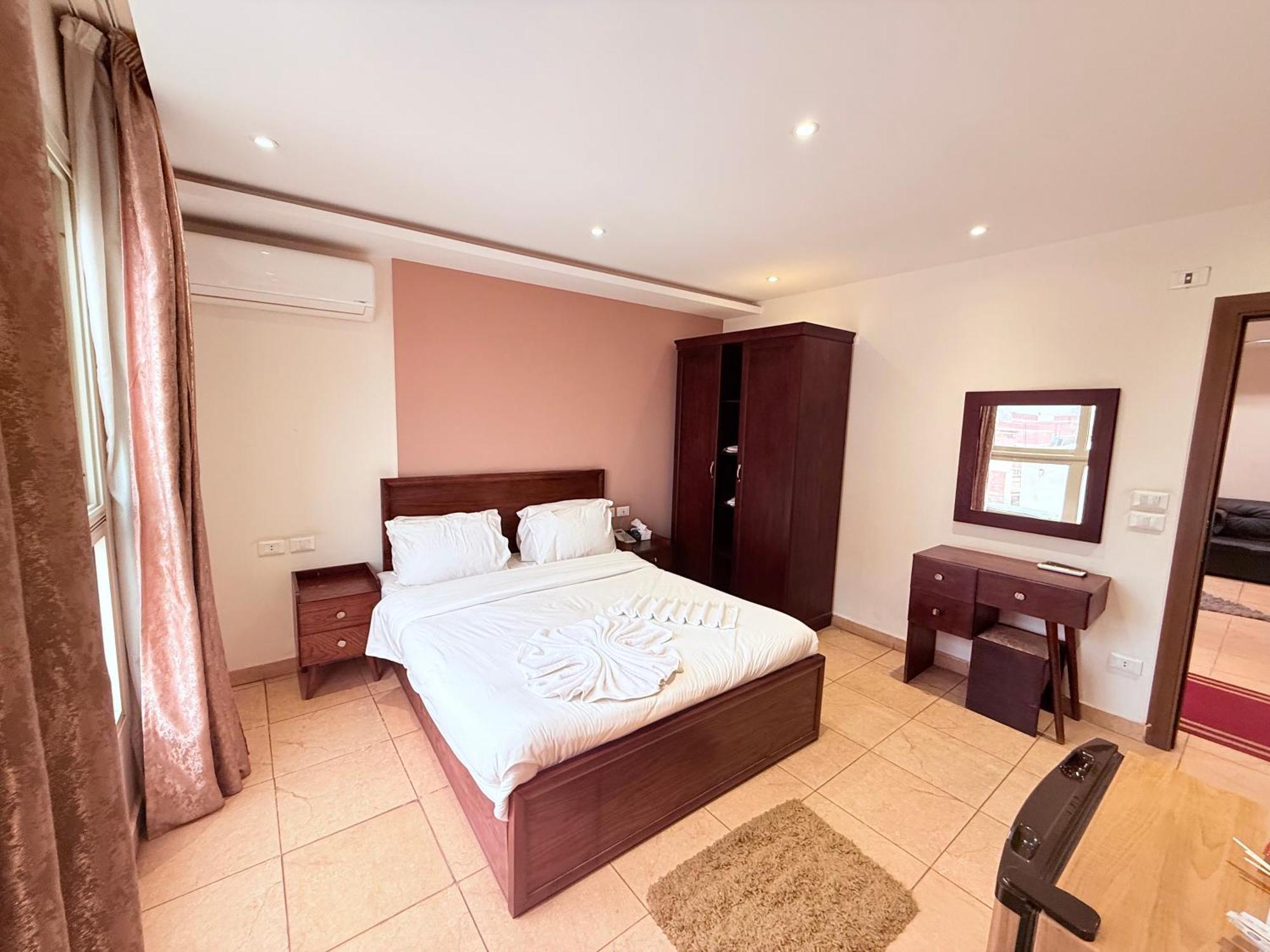 King Khafren View Inn Kafrat al Jabal Экстерьер фото